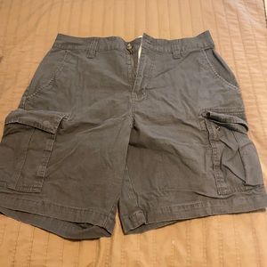 Men’s cargo shorts
